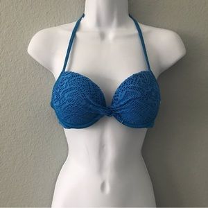 3/$20 aerie 32B Lace Bikini Top